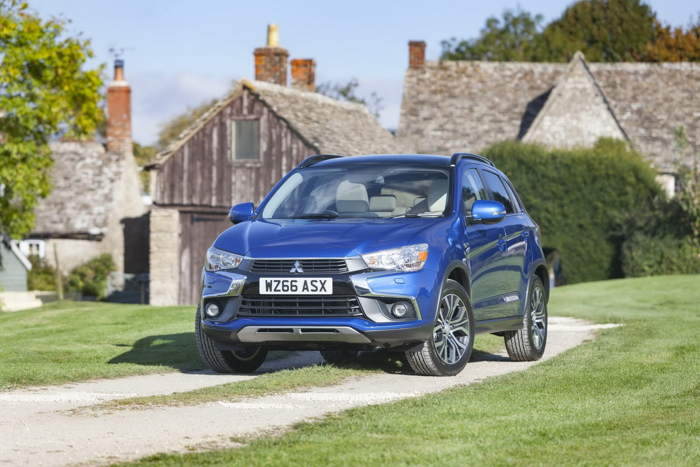 Soi bảng giá Mitsubishi ASX crossover 2017 - 2